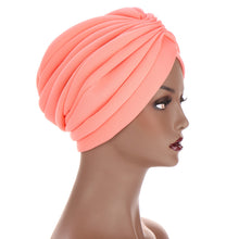 Laden Sie das Bild in den Galerie-Viewer, New Headwraps Hats For Women Solid Twist Ruffle Cotton Caps Chemo Beanies Turban Headwear