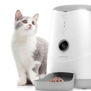 Pet smart feeder with camers or without camera