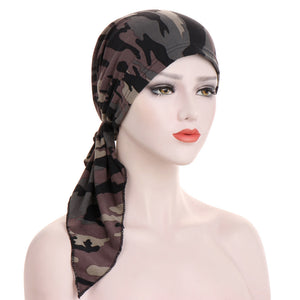 Curved Tail Turban Hat Flower