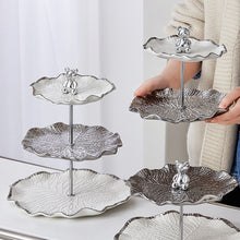 Cargar imagen en el visor de la galería, Ceramic Skewer Count Heart Plate Cake Stand Afternoon Tea Three-layer Fruit Plate tableware