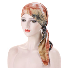 Charger l&#39;image dans la galerie, Curved Tail Turban Hat Flower