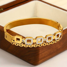 Cargar imagen en el visor de la galería, Multiple Styles Stainless Steel Bracelets