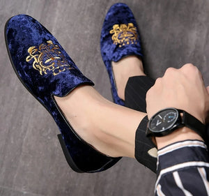 Embroidery Men Footwear Loafer