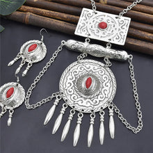 Laden Sie das Bild in den Galerie-Viewer, Bohemian Tibetan Silver Color Metal Necklace Bracelet Earring Sets