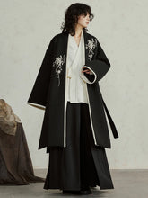 Laden Sie das Bild in den Galerie-Viewer, Black Big Size Embroidery Long Woolen Coat New V-neck Long Sleeve