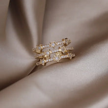 Laden Sie das Bild in den Galerie-Viewer, Europe hot fashion jewelry  gold plated luxury zircon multi-layer pentagram open ring elegant women&#39;s daily work accessories