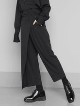 Load image into Gallery viewer, Elastic Waist Black Brief Pleated Long Trousers  Loose
