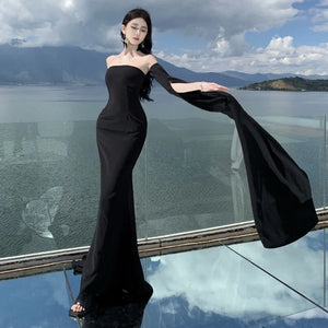 Black Strapless Dress Hollowed Out And Unique Slim