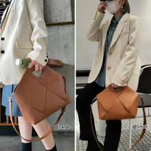 Laden Sie das Bild in den Galerie-Viewer, Luxury Weaving Handbag French Lady Crossbody Shoulder Bag High Quality Leather