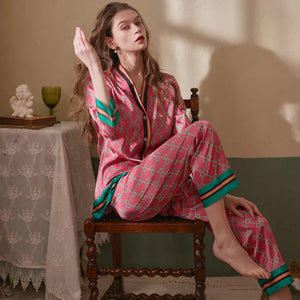 Long Sleeved Women Pajamas Set Ice Silk Printed Pyjamas