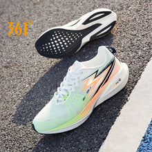 Charger l&#39;image dans la galerie, Men Durable Shock Absorbing Soft Sole Breathable Lightweight Sports Running Sneakers