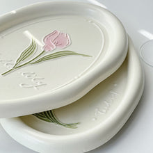 Load image into Gallery viewer, Common Calla Tulip French Relief Ceramic Plate Tableware