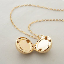 Load image into Gallery viewer, New phase secret information ball small box necklace - FUCHEETAH