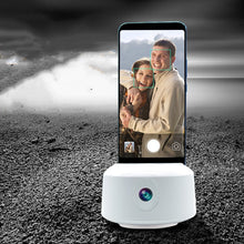 Laden Sie das Bild in den Galerie-Viewer, 360 degree rotating stand gimbal face detection home