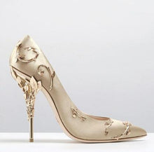 Load image into Gallery viewer, Silk Women Pumps Leaves Heel Rhinestone Flower Shoes - FUCHEETAH