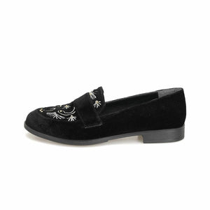 Black Women Loafer Shoes - FUCHEETAH