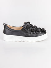 Load image into Gallery viewer, SWEET Women&#39;s slip on sneakers - FUCHEETAH