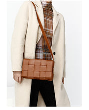 Laden Sie das Bild in den Galerie-Viewer, Weaving Luxury Handbags Bag Padded Cassette Genuine Leather One-shoulder - FUCHEETAH