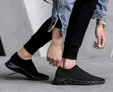 Cargar imagen en el visor de la galería, Men Socks Sneakers Athletic Breathable Mesh Super Light Slip-on Footwear - FUCHEETAH