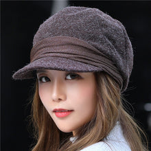 Laden Sie das Bild in den Galerie-Viewer, Octagonal hats for women solid color retro  soft newsboy caps - FUCHEETAH