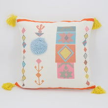 Laden Sie das Bild in den Galerie-Viewer, Handmade Luxury Moroccan Style Cushion Colorful Pillow Cover - FUCHEETAH