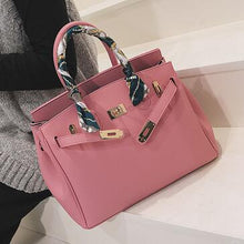 Load image into Gallery viewer, Birkin style Korean Style All-match Messenger Bag Retro Shoulder Bag Fashion Handbag - FUCHEETAH