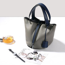 Cargar imagen en el visor de la galería, Newest Genuine Leather Women Bucket Bag Brand Design Real Leather - FUCHEETAH