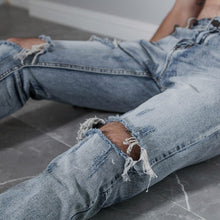 Load image into Gallery viewer, Samo Zaen Collection Street beggar jeans slim leg - FUCHEETAH