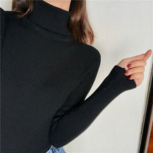 Laden Sie das Bild in den Galerie-Viewer, Thick Sweater Knitted Ribbed Long Sleeve Turtleneck Slim - FUCHEETAH