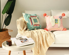 Laden Sie das Bild in den Galerie-Viewer, Handmade Luxury Moroccan Style Cushion Colorful Pillow Cover - FUCHEETAH