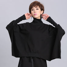 Laden Sie das Bild in den Galerie-Viewer, Loose Fit Black Asymmetrical Oversized Sweatshirt Turtleneck Long Sleeve - FUCHEETAH
