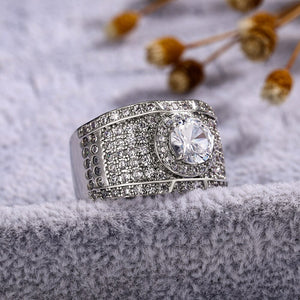 Luxury Round Zircon Ring for Men Full Paved Shiny - FUCHEETAH