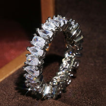 Laden Sie das Bild in den Galerie-Viewer, Luxury Silver Rings Geometric CZ Simple Stylish - FUCHEETAH