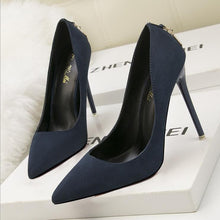 Cargar imagen en el visor de la galería, High heels shoes woman Genuine suede leather thin Spike Heel Pointed Toe - FUCHEETAH